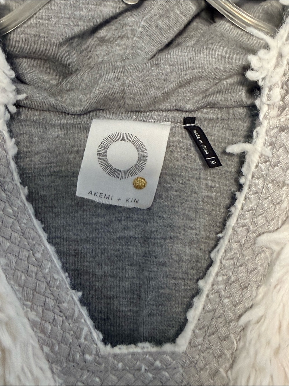 Akemi + Kin Anthropologie White Hooded Sherpa Pullover, Size Small - Picture 4 of 10
